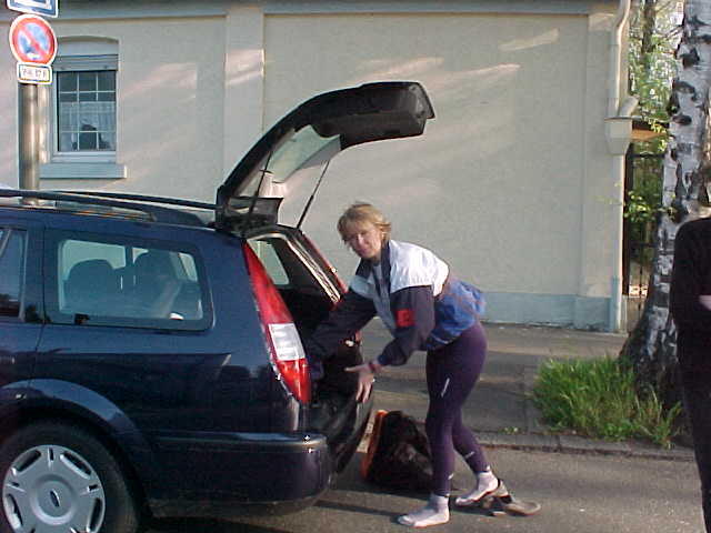 MVC-229S